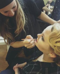 2017-03-18-15 20 26-245x300 in Ein Hoch auf die Goldenen 20er